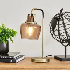 Auburn Metal Table Lamp