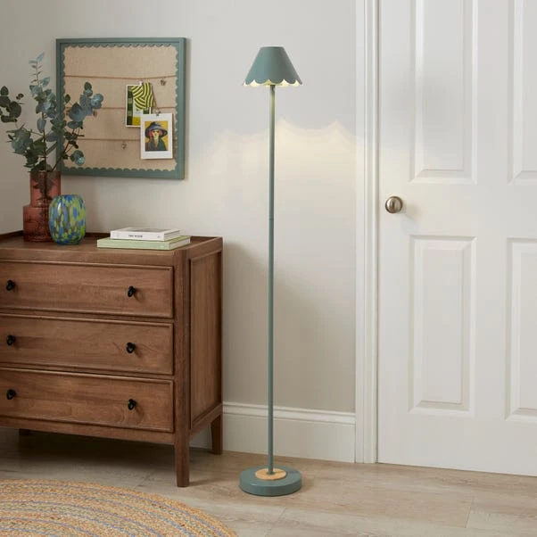 Remi Scalloped Rechargeable Metal Floor Lamp 1 Remi Scalloped Rechargeable Metal Floor Lamp