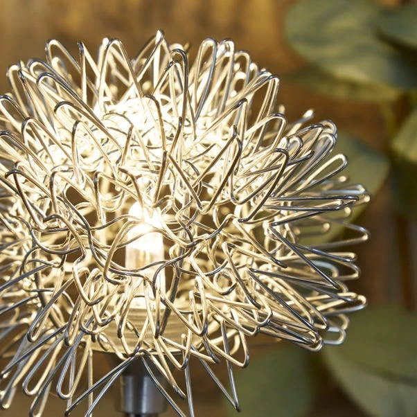 Set Of 2 Solar Metal Flower Stake Lights 3 Set Of 2 Solar Metal Flower Stake Lights - Image 3